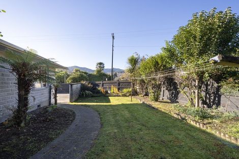 Photo of property in 1/1 Cawthron Crescent, Annesbrook, Nelson, 7011
