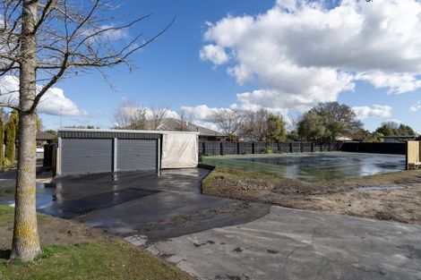 Photo of property in 22 Hewitts Road, Woodend, 7610