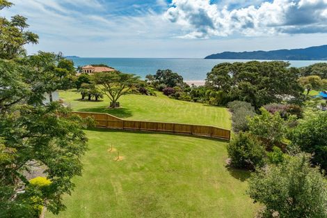 Photo of property in 2 Coopers Drive, Coopers Beach, 0420