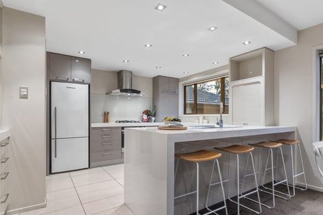 Photo of property in 120 Glandovey Road, Strowan, Christchurch, 8052