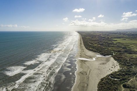 Photo of property in 3 Beachview Grove, Peka Peka, Waikanae, 5391
