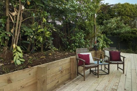 Photo of property in 12 Matatea Avenue, Pukekohe, 2120