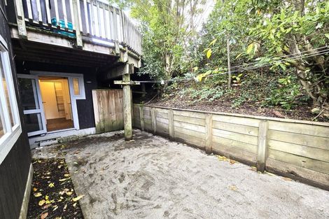 Photo of property in 263 Middleton Road, Glenside, Wellington, 6037