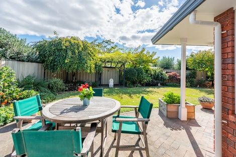 Photo of property in 3 Claridge Place, Taradale, Napier, 4112