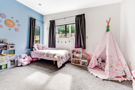 Photo of property in 30 Banbury Crescent, Fairfield, Hamilton, 3214