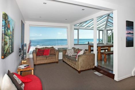 Photo of property in 150 The Esplanade, Houghton Bay, Wellington, 6023