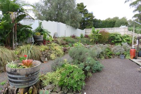 Photo of property in 61 Wiroa Road, Kerikeri, 0293