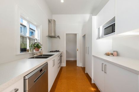 Photo of property in 81 Knowles Street, St Albans, Christchurch, 8052