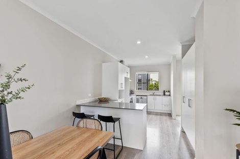 Photo of property in 7/6 Onekiritea Road, Hobsonville, Auckland, 0616