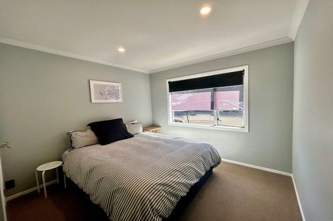 Photo of property in 84 Kent Terrace, Taradale, Napier, 4112