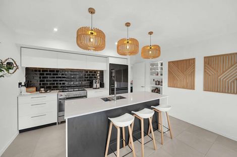 Photo of property in 14 Dalwood Crescent, Rolleston, 7614