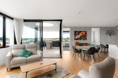 Photo of property in Parkhaven, 404/220u Tristram Street, Hamilton Central, Hamilton, 3204