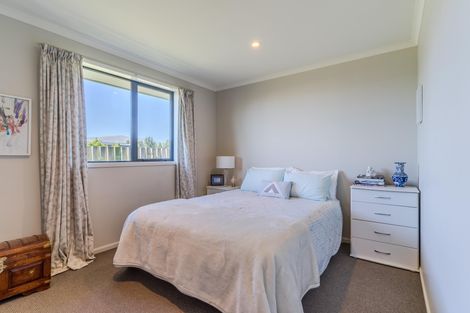 Photo of property in 27 Rhoboro Road, Twizel, 7901