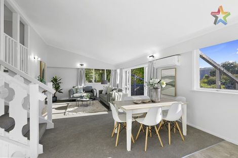 Photo of property in 84 Holborn Drive, Stokes Valley, Lower Hutt, 5019