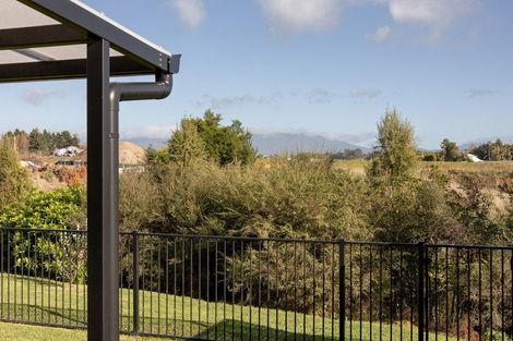 Photo of property in 16 Traverse Lane, Omokoroa, 3114