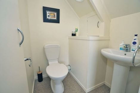 Photo of property in 8b Madison Place, Dinsdale, Hamilton, 3204