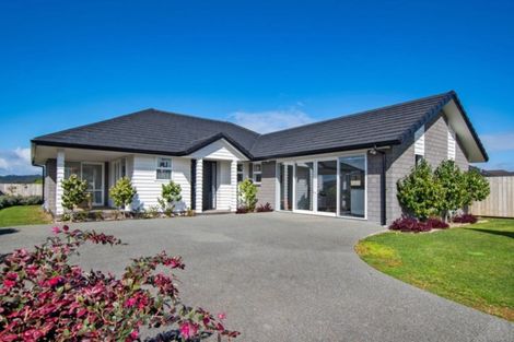 Photo of property in 70 Wairau Drive, Tikipunga, Whangarei, 0112
