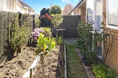 Photo of property in 17 Fairfield Avenue, Addington, Christchurch, 8024
