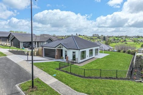 Photo of property in 22 Bragato Way, Te Kauwhata, 3710