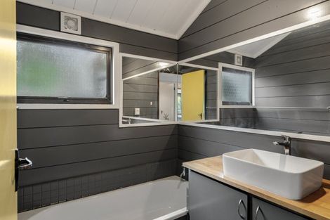 Photo of property in 9 Margaret Wells Avenue, Tairua, 3508