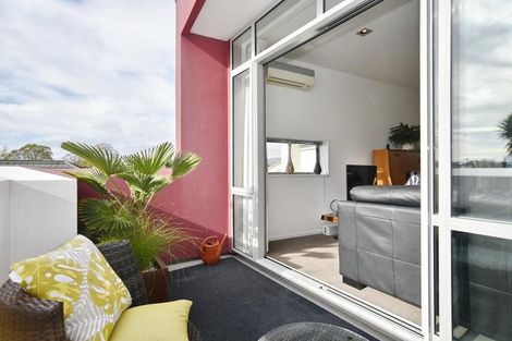 Photo of property in 2 Meredith Street, Addington, Christchurch, 8024