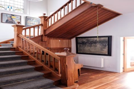 Photo of property in 32 Talavera Terrace, Kelburn, Wellington, 6012