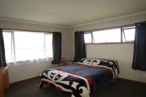 Photo of property in 2/20 The Grove, Nukuhau, Taupo, 3330