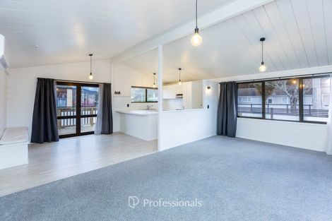 Photo of property in 99 Gibbons Street, Ebdentown, Upper Hutt, 5018