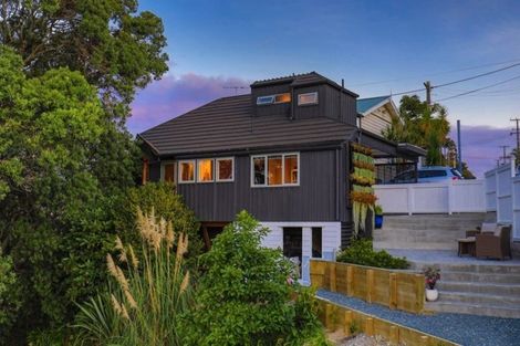Photo of property in 91 Princes Street, Northcote Point, Auckland, 0627