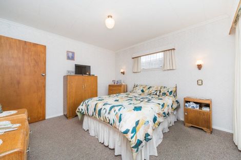Photo of property in 21 Gloucester Street, Takaro, Palmerston North, 4412
