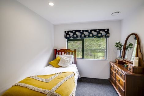 Photo of property in 37 Pukekura Place, Taradale, Napier, 4112