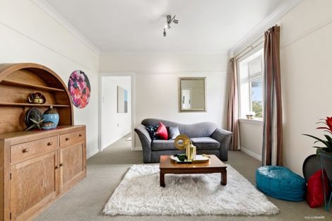 Photo of property in 4 Raroa Crescent, Northland, Wellington, 6012