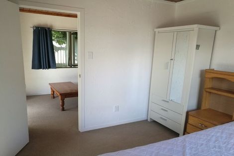 Photo of property in 127 Ocean View Road, Hillcrest, Auckland, 0627
