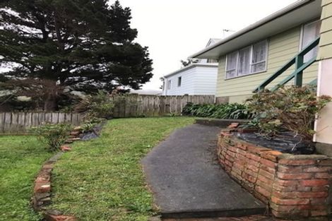 Photo of property in 230a Mitchell Street, Brooklyn, Wellington, 6021