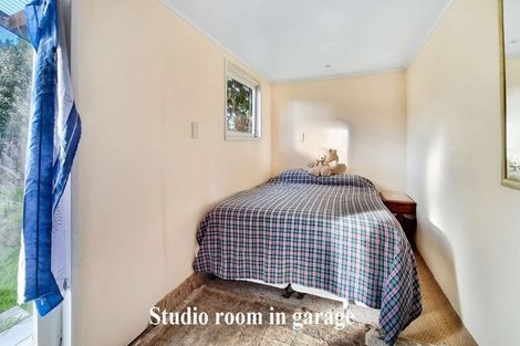 Photo of property in 15 Holland Street, Glenholme, Rotorua, 3010