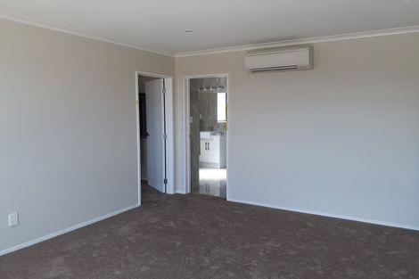 Photo of property in 26 Carrygawley Road, Flat Bush, Auckland, 2019