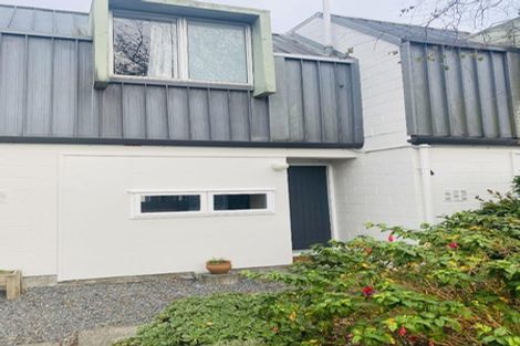 Photo of property in Paddington Apartments, 15u9 Mckinley Crescent, Brooklyn, Wellington, 6021