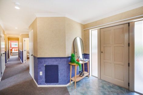 Photo of property in 30 Parnell Heights Drive, Kelvin Grove, Palmerston North, 4414