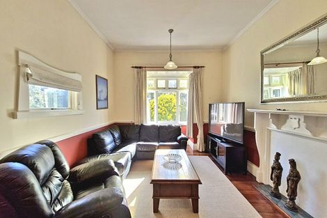 Photo of property in 129 Union Street, Foxton, 4814