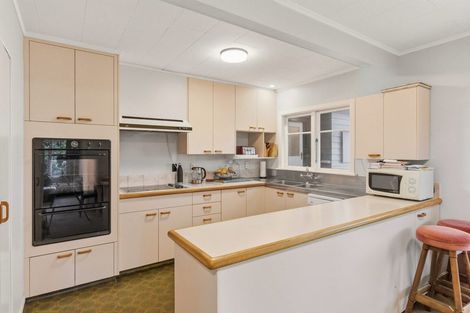 Photo of property in 27 Clunie Avenue, Raumati South, Paraparaumu, 5032