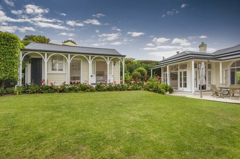 Photo of property in 15 Jubilee Avenue, Devonport, Auckland, 0624