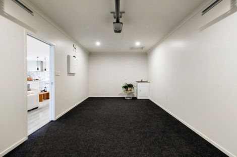 Photo of property in 16u1 Steele Road, Forest Lake, Hamilton, 3200