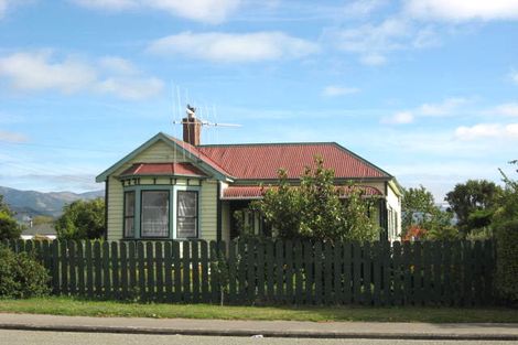Photo of property in 22 Edward Street, Waimate, 7924
