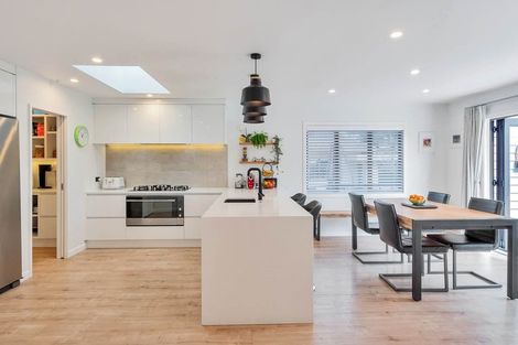 Photo of property in 52 Jutland Road, Hauraki, Auckland, 0622