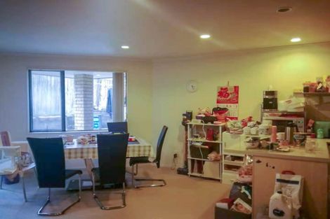 Photo of property in 3 Marbella Crescent, Oteha, Auckland, 0632