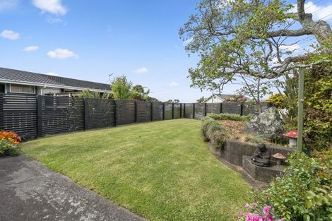 Photo of property in 22 Standish Street, Westown, New Plymouth, 4310