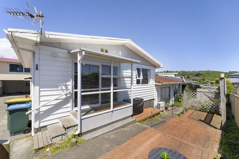 Photo of property in 3/26 Park Avenue, Titahi Bay, Porirua, 5022