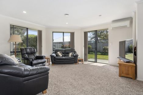 Photo of property in 39 Savannah Place, Papamoa Beach, Papamoa, 3118