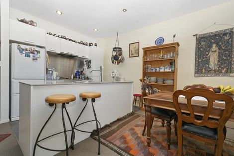 Photo of property in 76p Edmonton Road, Henderson, Auckland, 0612