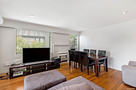 Photo of property in 48 Evans Road, Glen Eden, Auckland, 0602